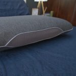 Almohada ergonómica de memory foam con carbón activo